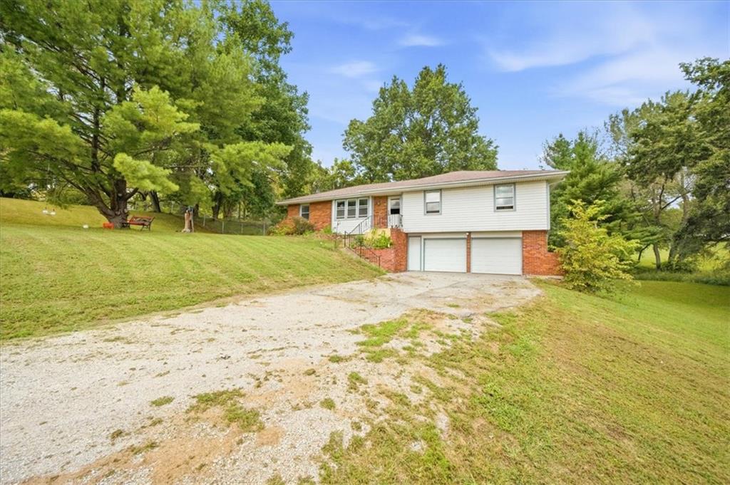 13608 Raliegh Lane Property Photo 3