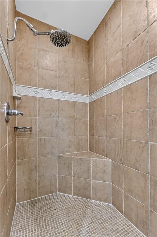 1815 Pine Ridge Road Property Photo 37