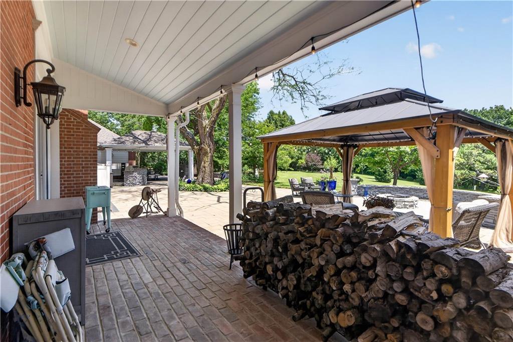 1815 Pine Ridge Road Property Photo 93