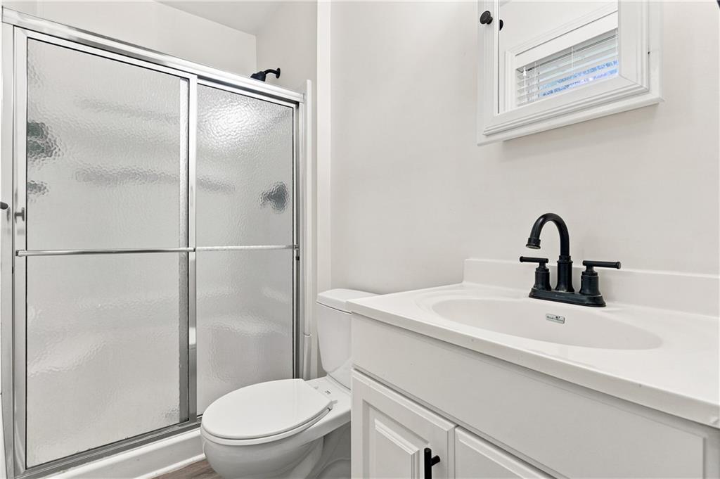 6015 Hauser Drive Property Photo 14