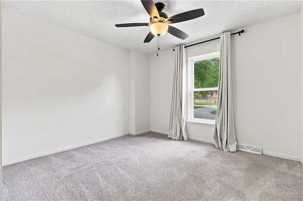 6015 Hauser Drive Property Photo 17