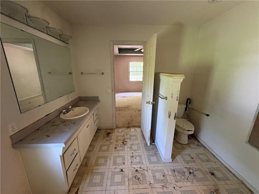 1046 475th Road Property Photo 10