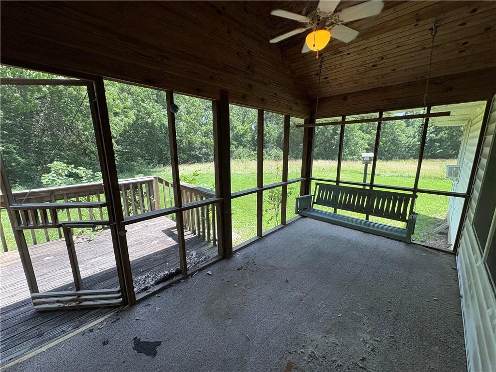 1046 475th Road Property Photo 14
