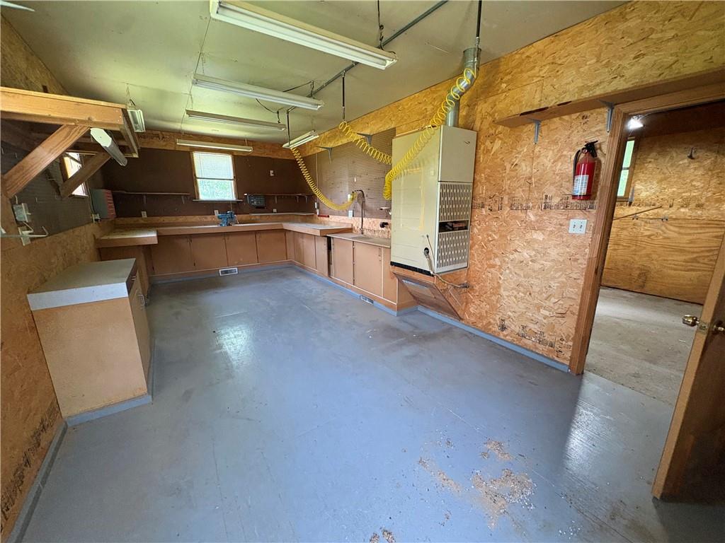 1046 475th Road Property Photo 16