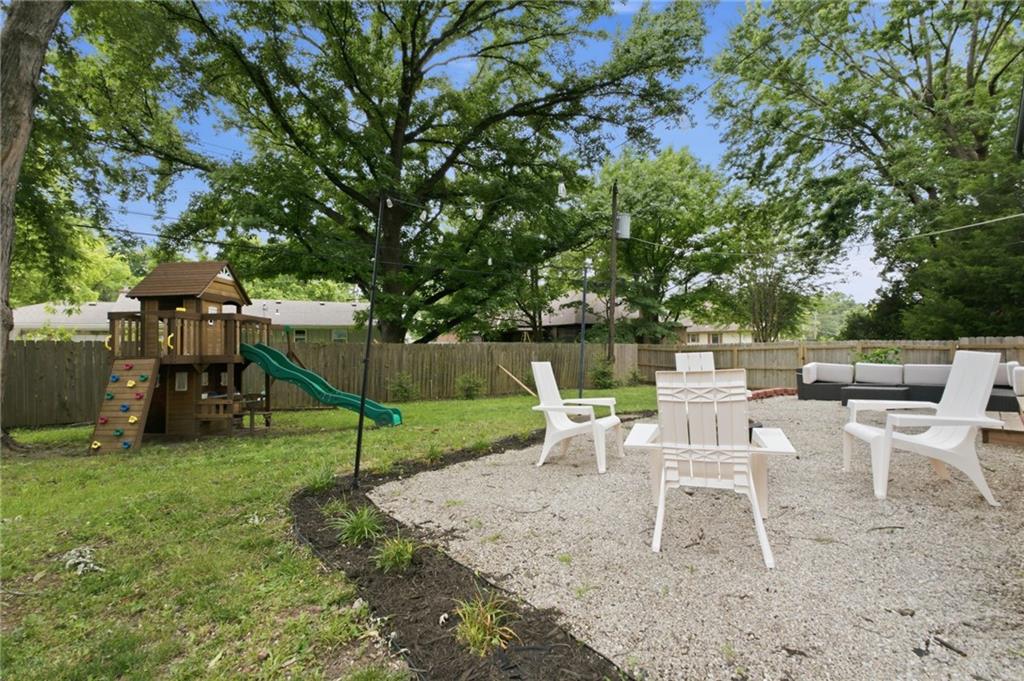 4507 E 110th Terrace Property Photo 29