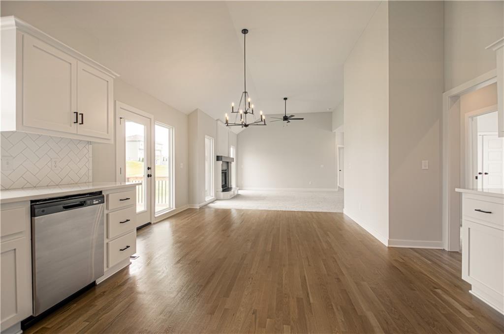 10144 N Brighton Avenue Property Photo 14