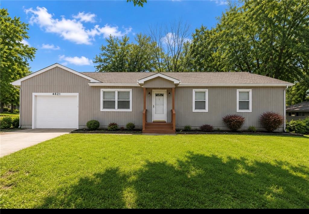 4621 Ne 42nd Street Property Photo