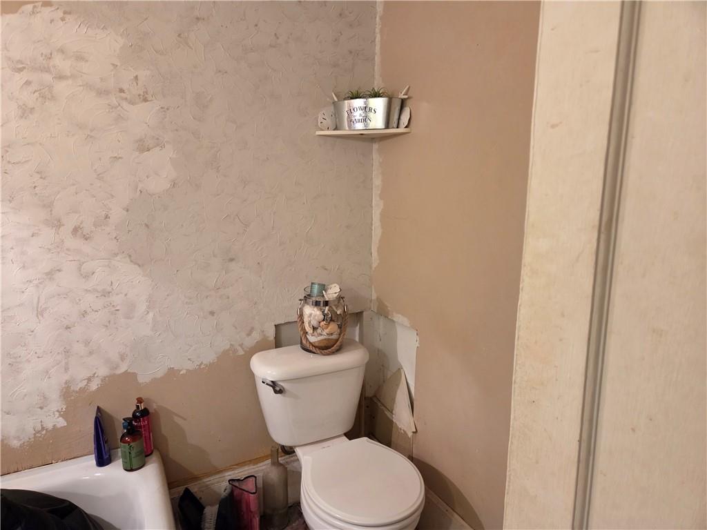 3833 Ruby Avenue Property Photo 6