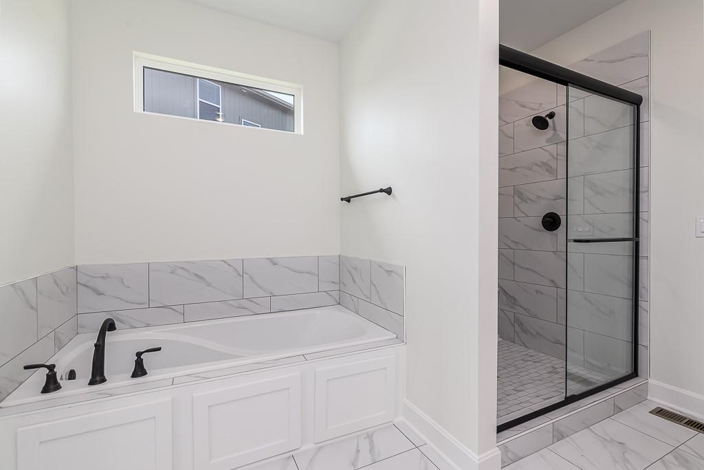 12913 Sewell Avenue Property Photo 17