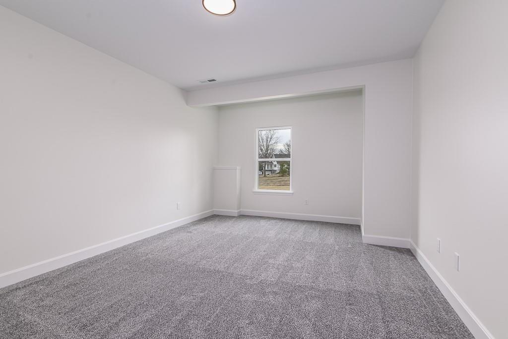 12913 Sewell Avenue Property Photo 22