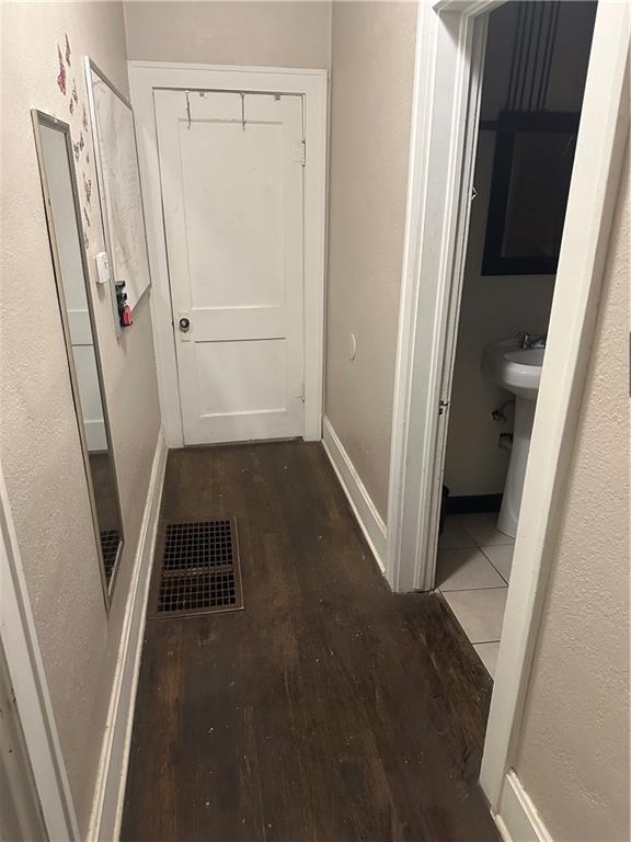 3823 Ruby Avenue Property Photo 20