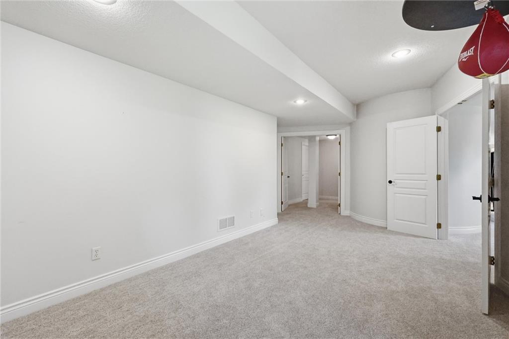 10301 N Brooklyn Avenue Property Photo 60