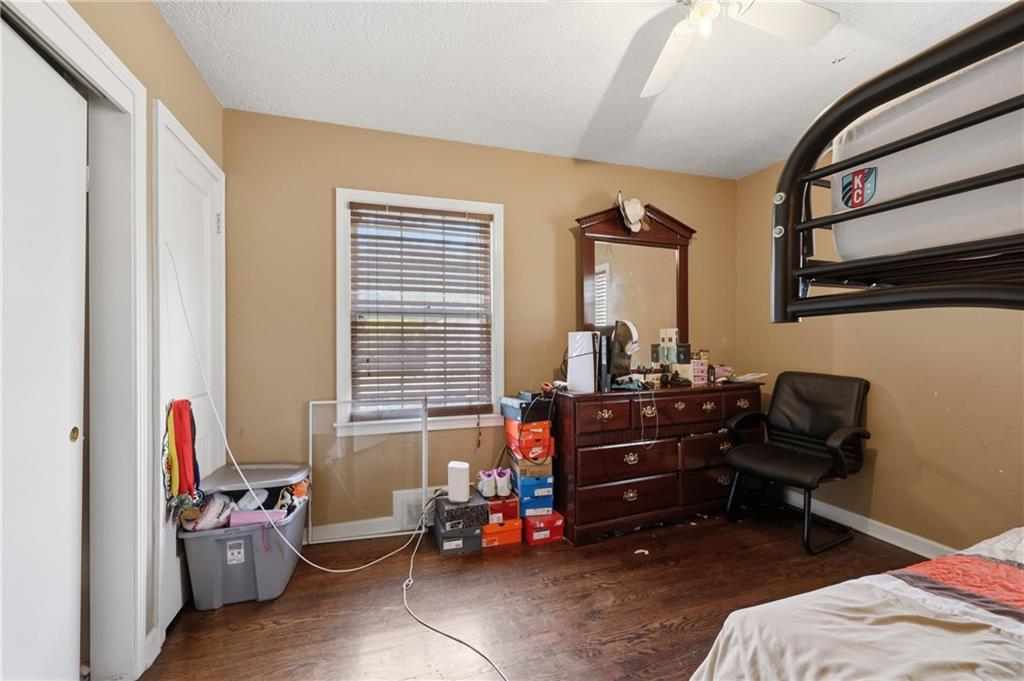 3321 Blue Ridge Boulevard Property Photo 16