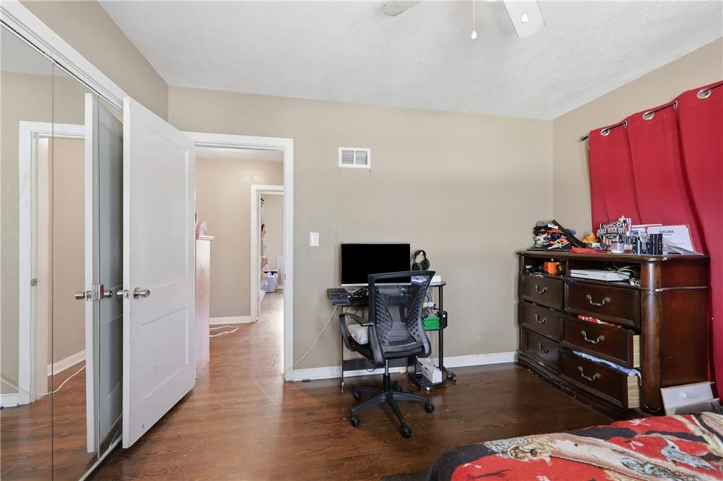 3321 Blue Ridge Boulevard Property Photo 18