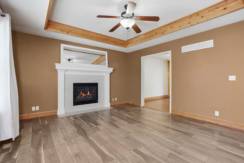 421 Golfview Drive Property Photo 4