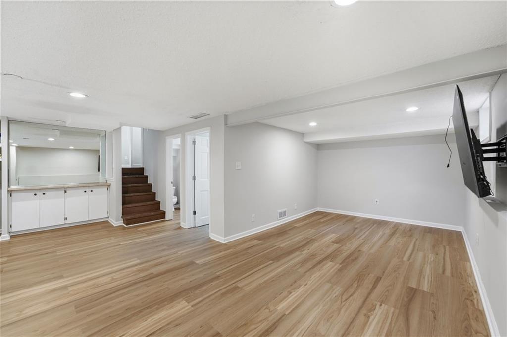 6809 Hadley Street Property Photo 33