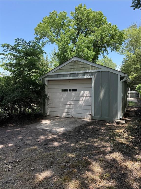 1413 W 4th Street Property Photo 35