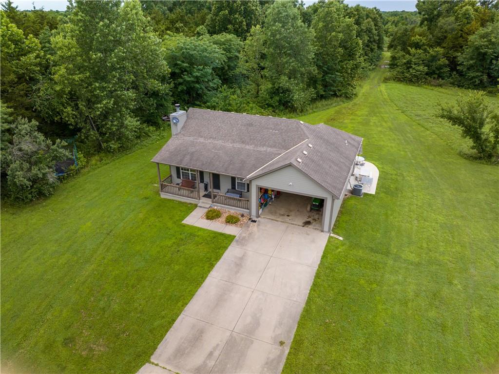 685 Ne 1002p Road Property Photo 17