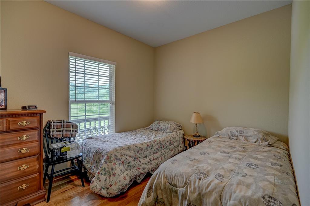 685 Ne 1002p Road Property Photo 35