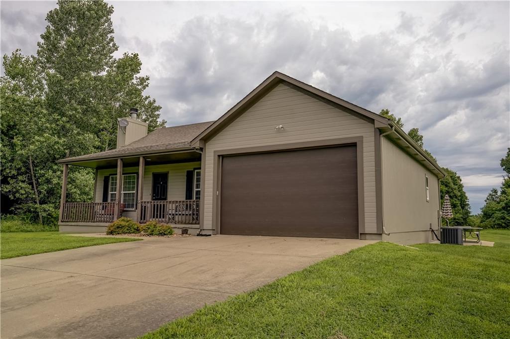 685 Ne 1002p Road Property Photo 58