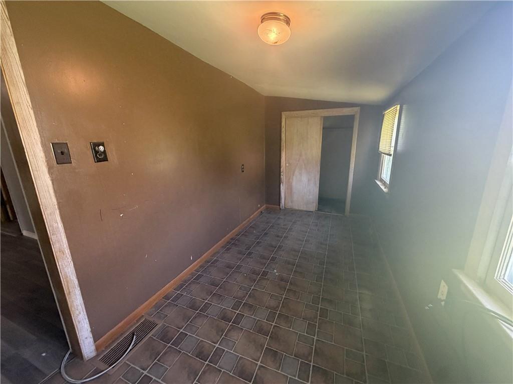 522 N Main Street Property Photo 18