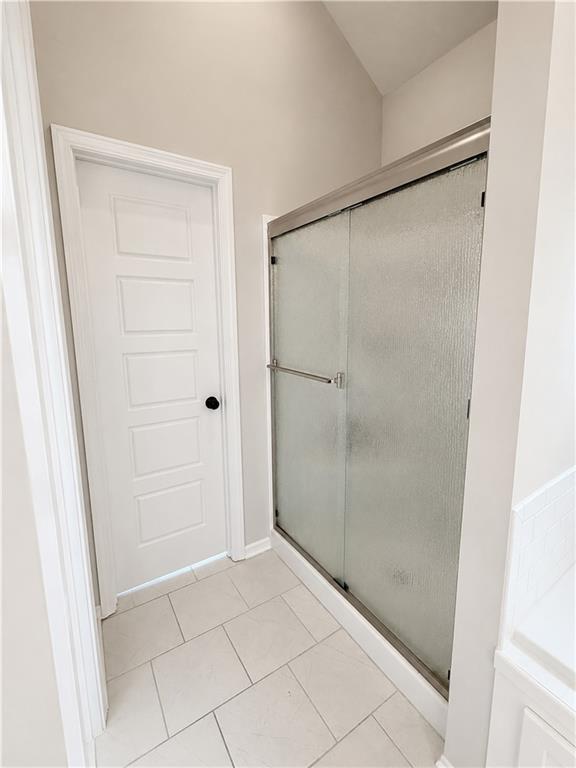 610 E 11th Street Property Photo 26