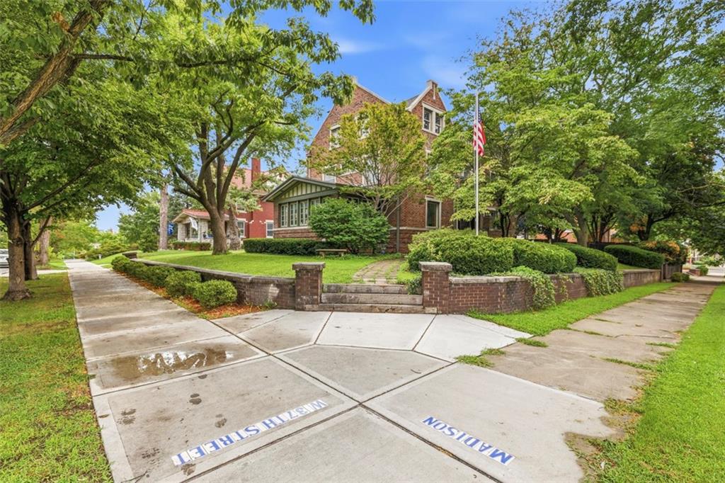 3681 Madison Avenue Property Photo 4