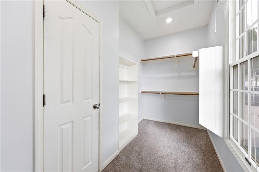 4714 W 139th Terrace Property Photo 19
