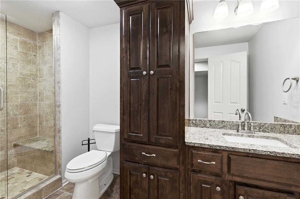 4714 W 139th Terrace Property Photo 46