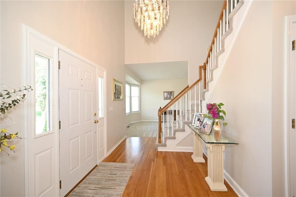 6100 N Cypress Avenue Property Photo 6