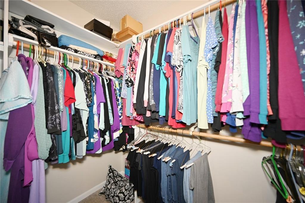 6100 N Cypress Avenue Property Photo 25