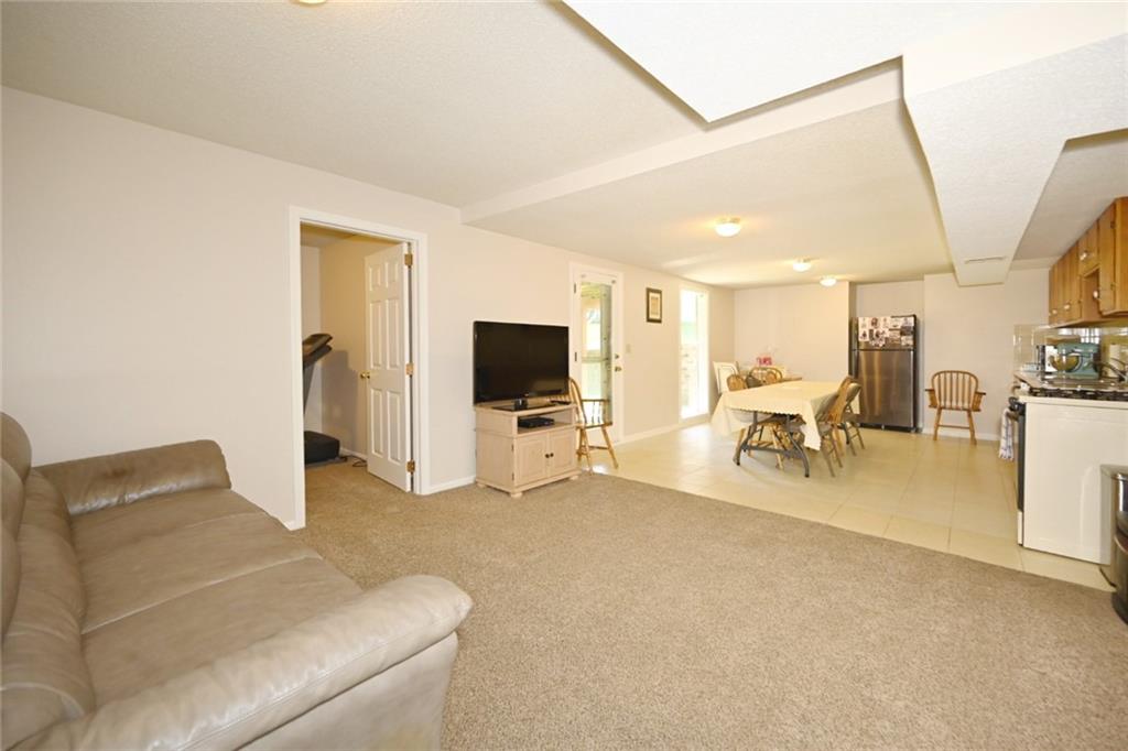6100 N Cypress Avenue Property Photo 34