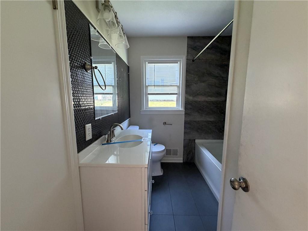 5332 Northern Avenue Property Photo 11