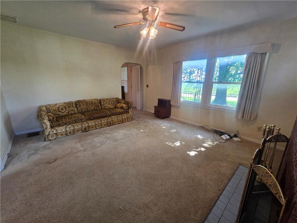 310 N County Road Property Photo 7
