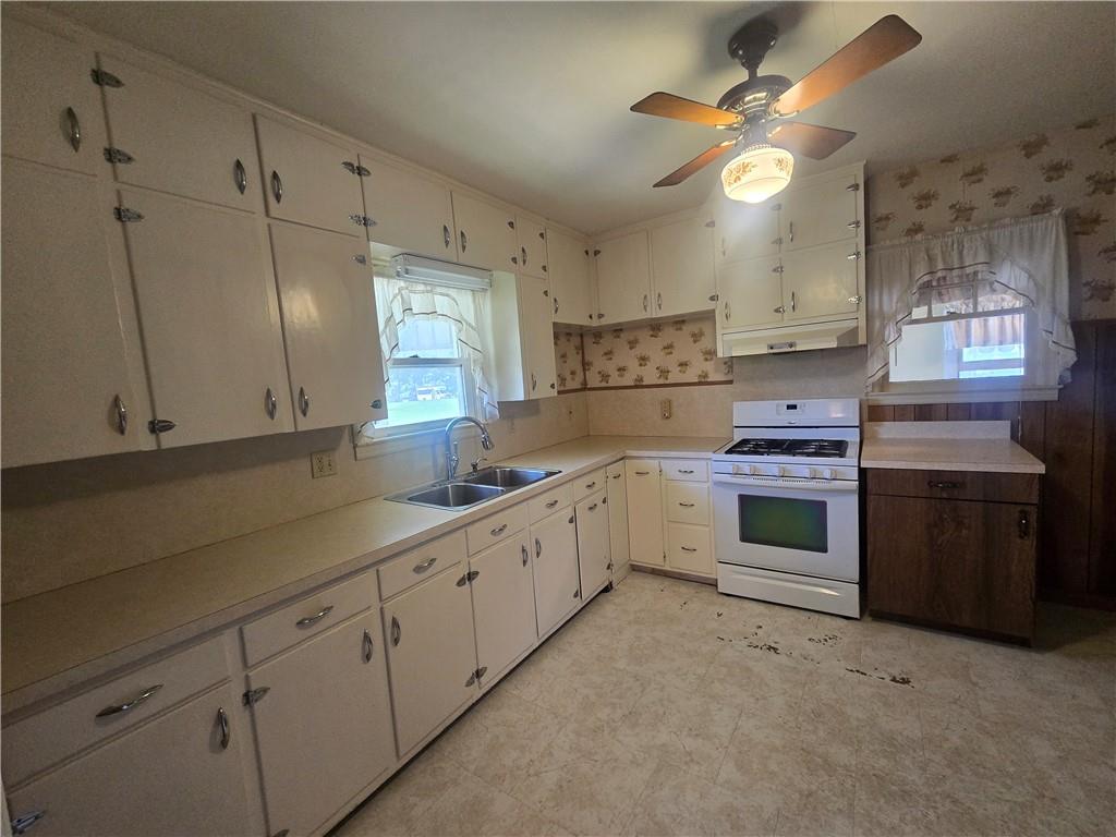310 N County Road Property Photo 15