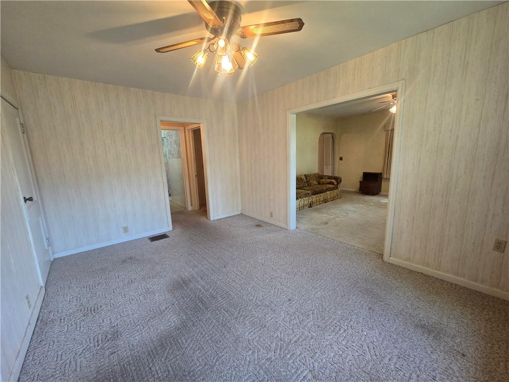 310 N County Road Property Photo 18