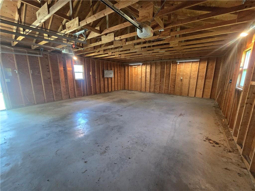 310 N County Road Property Photo 34