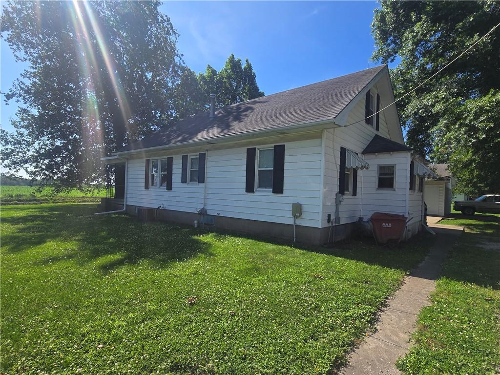 310 N County Road Property Photo 38