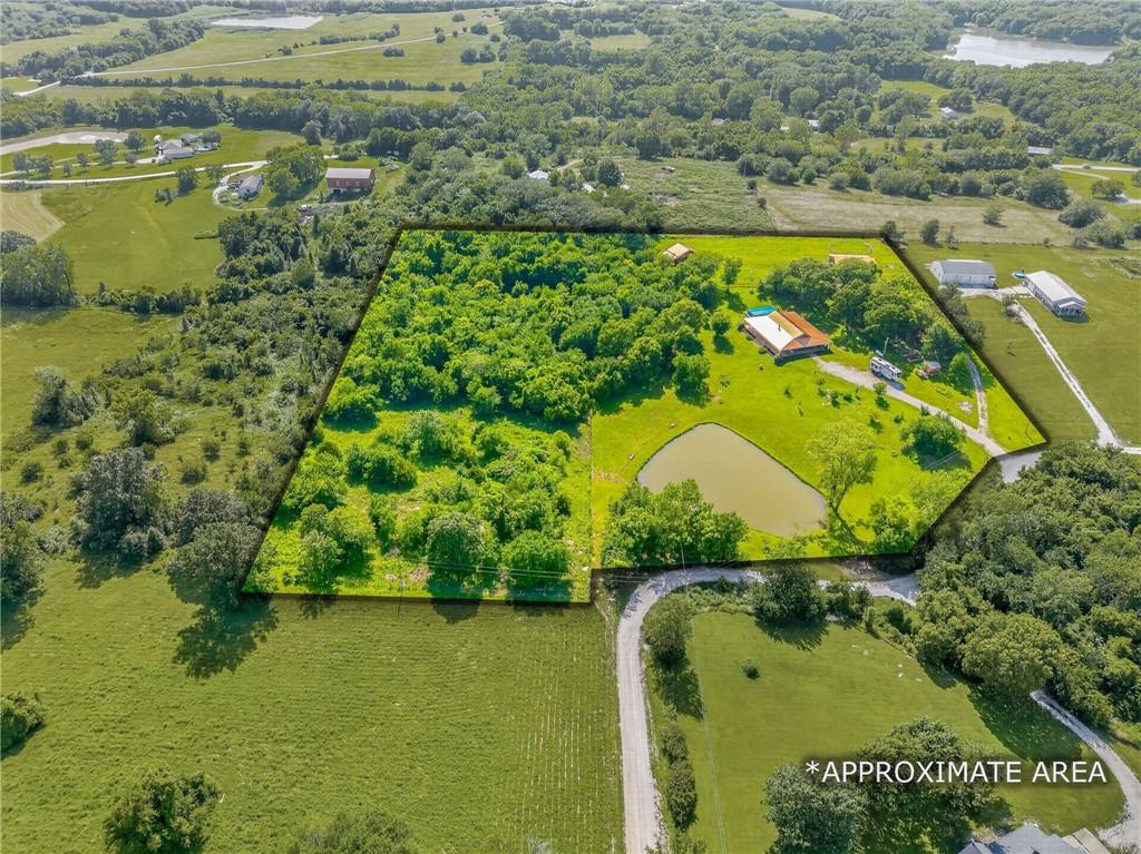 1672 Nw 850th Road Property Photo 1