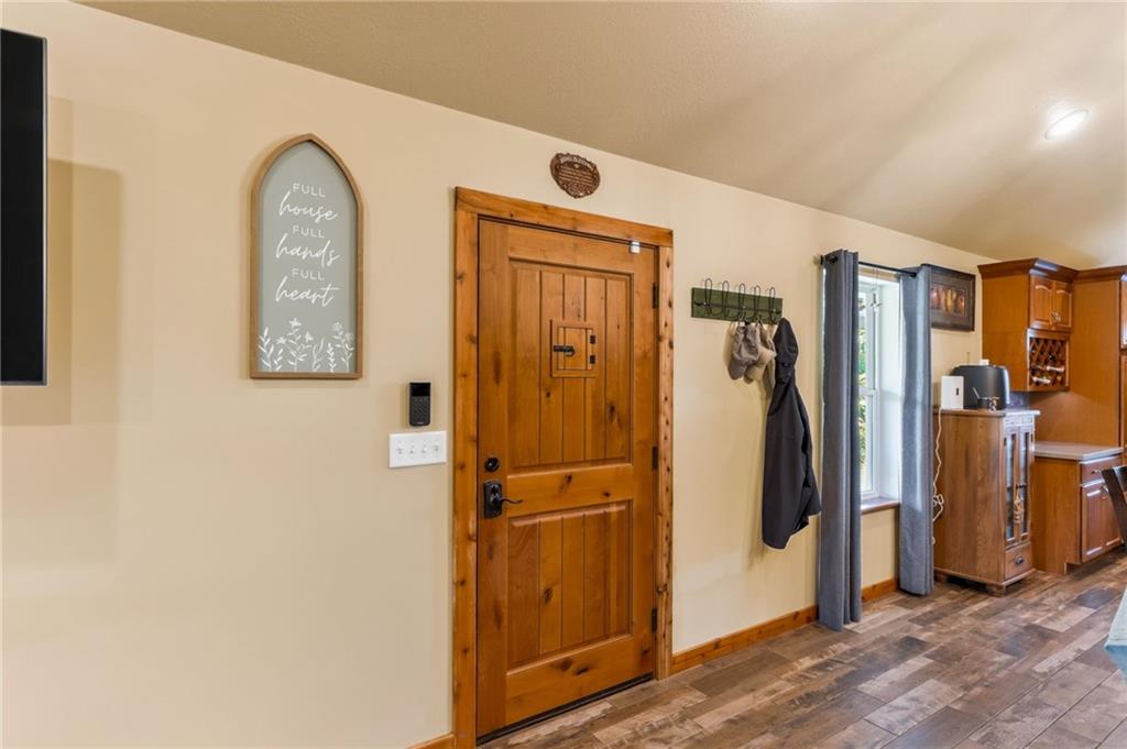 1672 Nw 850th Road Property Photo 8