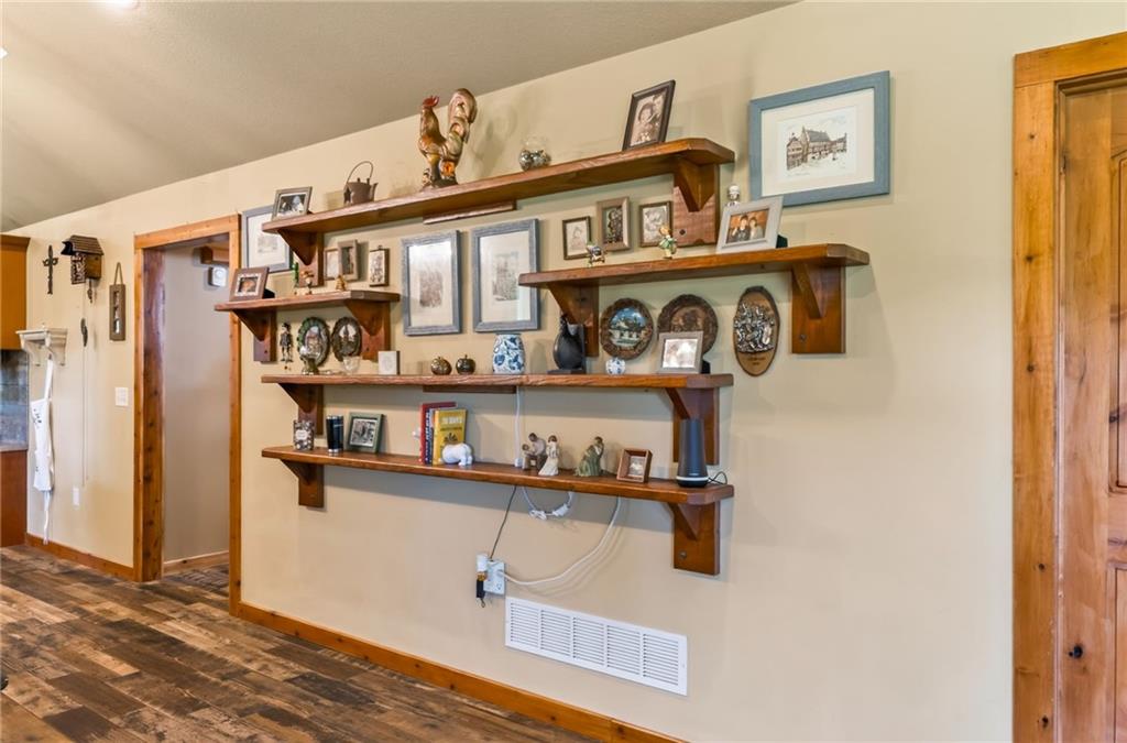 1672 Nw 850th Road Property Photo 15