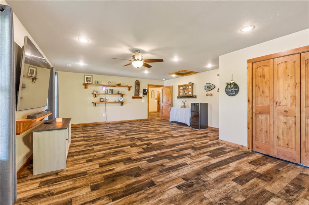 1672 Nw 850th Road Property Photo 23
