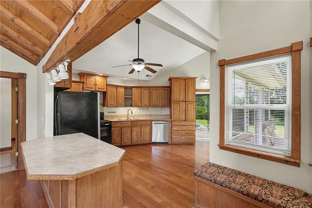 322 Riverfront Road Property Photo 10