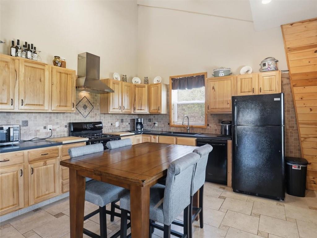21756 Flippin Road Property Photo 11