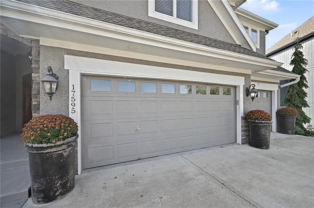 17595 N Alder Court Property Photo 6
