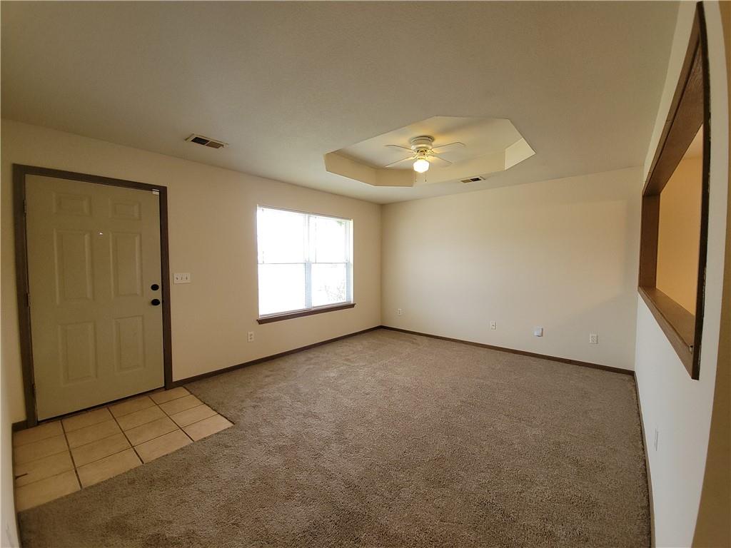 165 & 167 Nw Woodbury Drive Property Photo 5