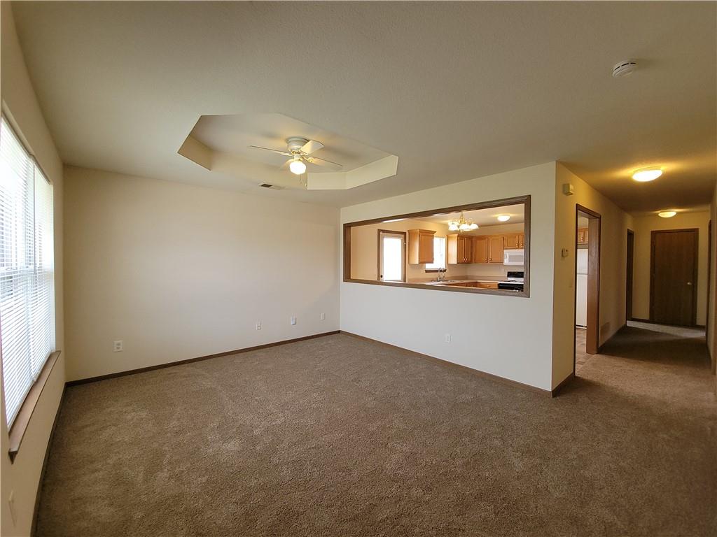 165 & 167 Nw Woodbury Drive Property Photo 6