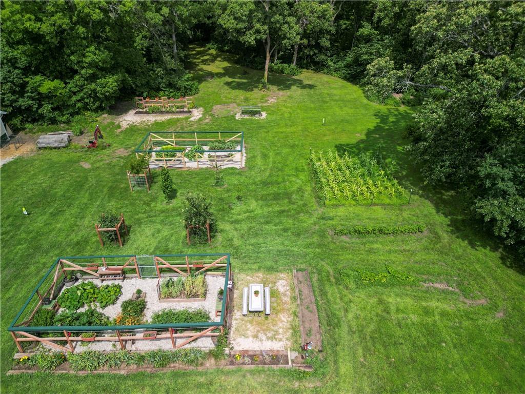 2163 E 500 Road Property Photo 10