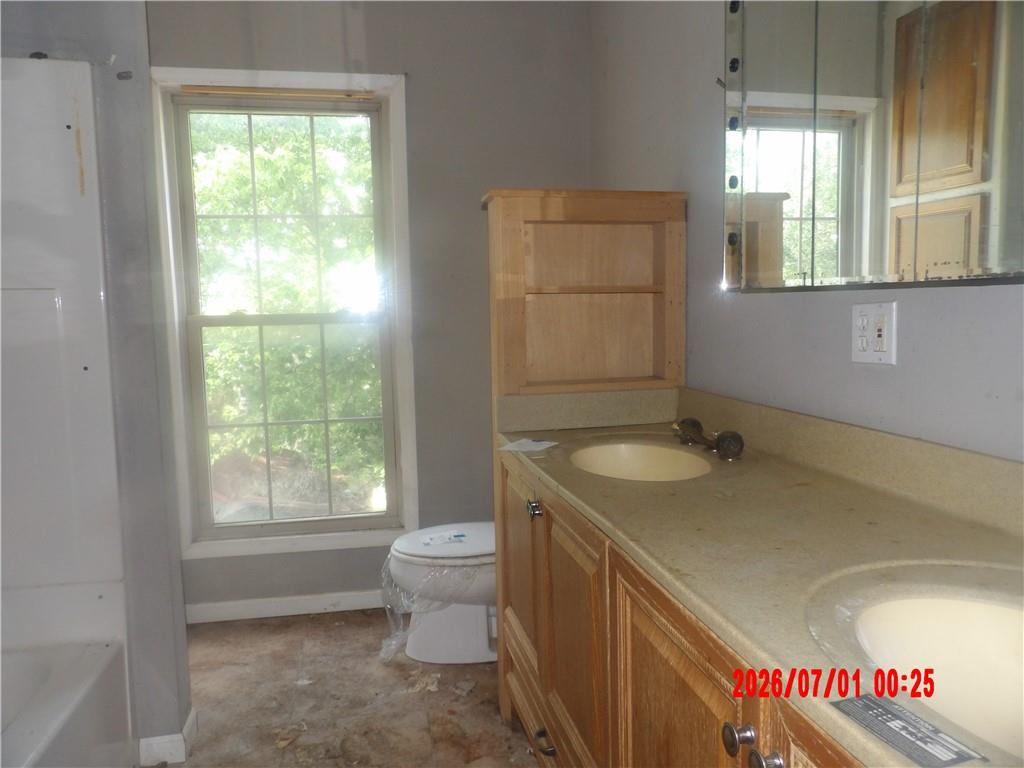824 North Street Property Photo 27