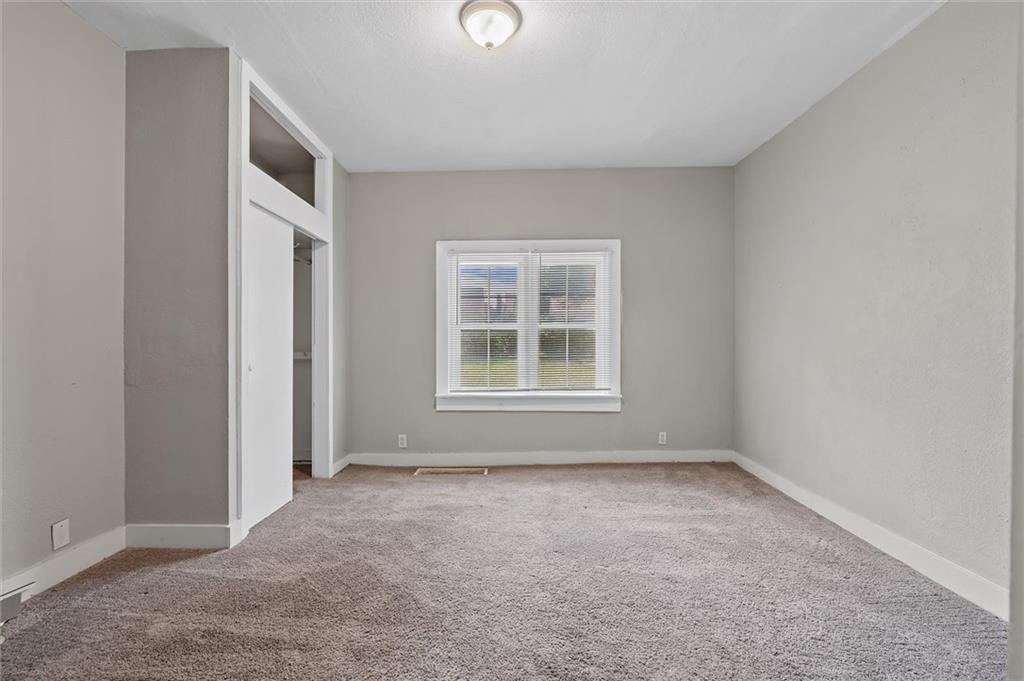 432 Blue Ridge Boulevard Property Photo 8